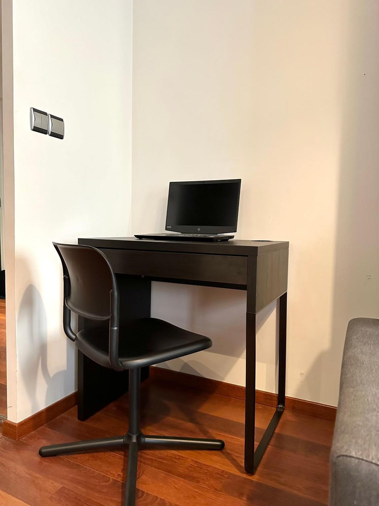 Garches L'Athos - Appartement Equipe - Entre Paris Et Versailles - Haut Debit מראה חיצוני תמונה