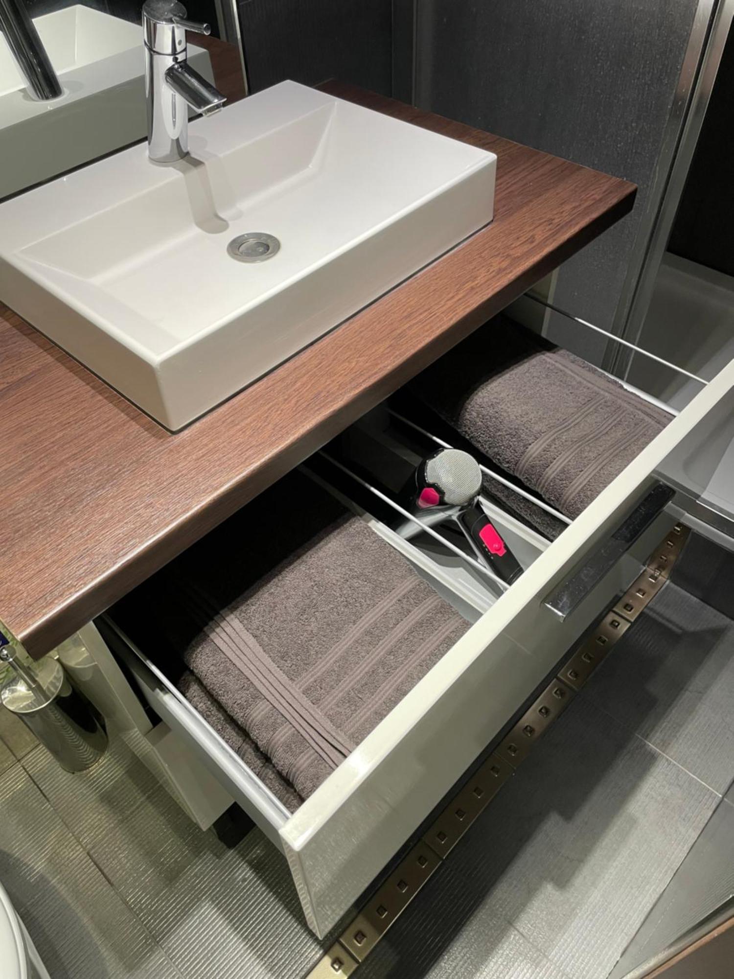 Garches L'Athos - Appartement Equipe - Entre Paris Et Versailles - Haut Debit מראה חיצוני תמונה